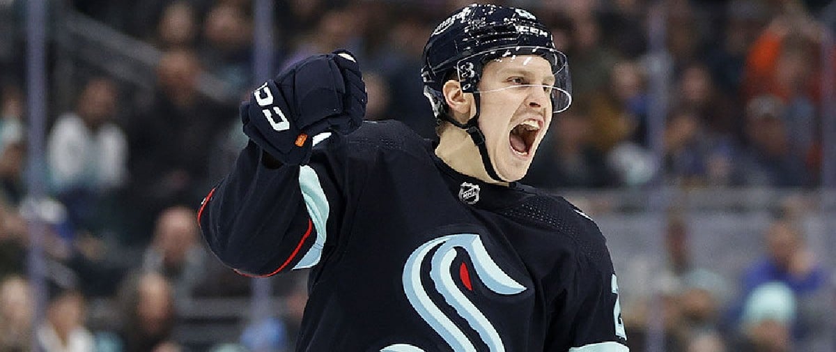 Former Kraken winger, Eeli Tolvanen signs one-year deal with Rangers