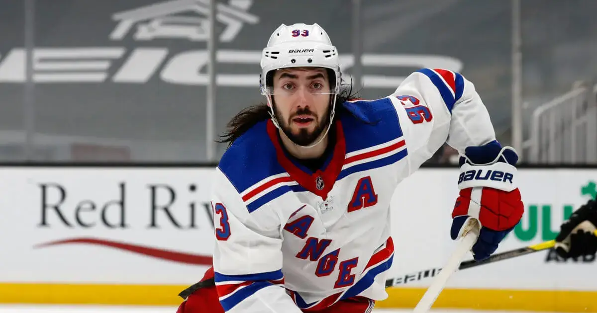Mika Zibanejad is to play in his 11th season with the Rangers
